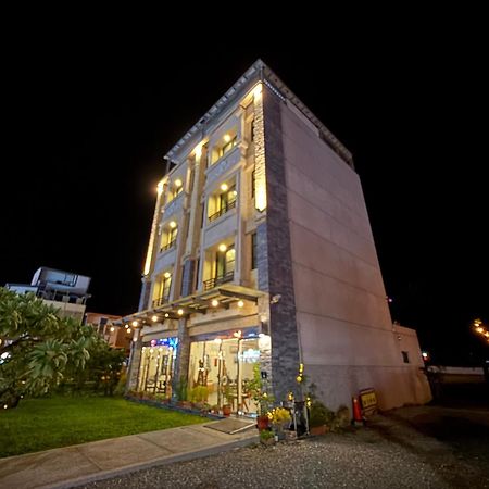 Blue Sky Hill Homestay Guanshan Exterior foto